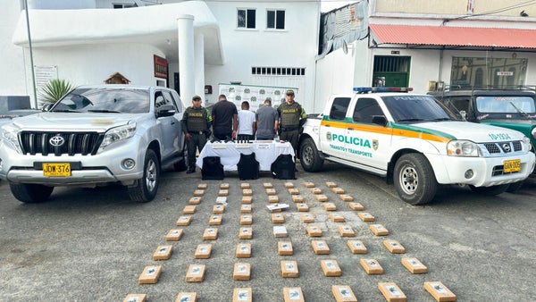 Firmante de paz fue capturado con 74 kilos de cocaína en camioneta de la UNP