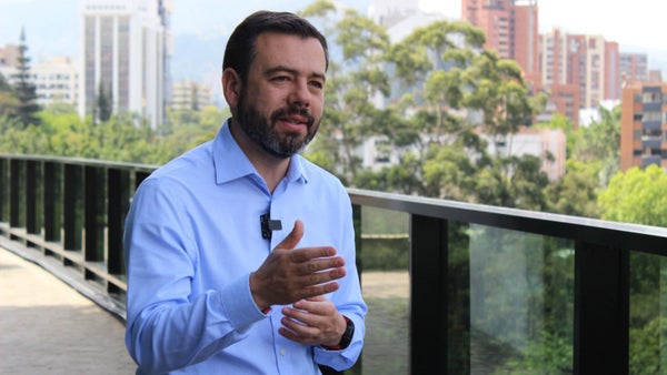 Alcalde Galán aseguró que investigarán el accionar de la Undmo en las marchas del 8M en Bogotá