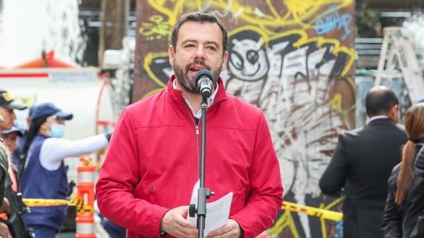 Alcalde Galán y Policía anuncian capturas de miembros de banda de 'Satanás'