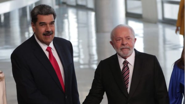 Maduro se compromete ante Lula a convocar elecciones en Venezuela en el segundo semestre