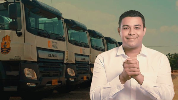 7 horas duró el interrogatorio de Víctor Meza en la Fiscalía