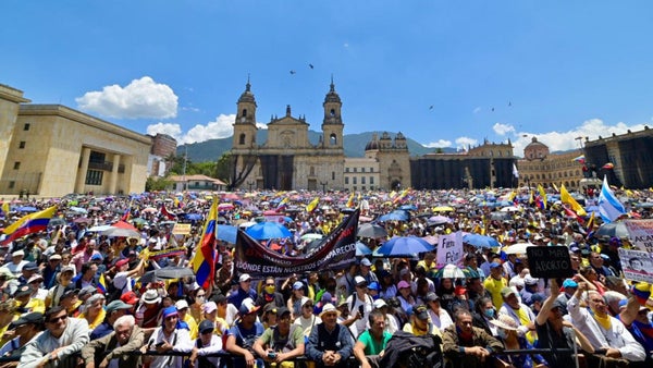 Avanzan las marchas en contra del Gobierno en las diferentes ciudades del país