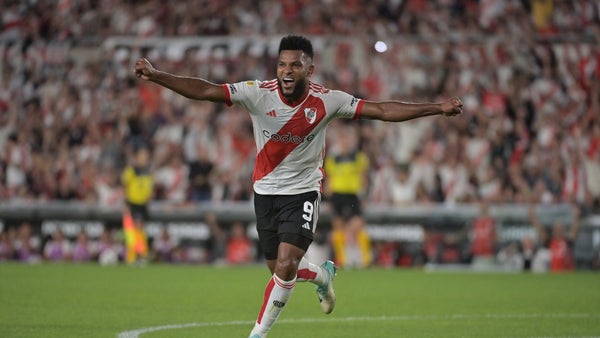 Miguel Borja brilló con River y entró al club de los delanteros colombianos con más de 200 goles
