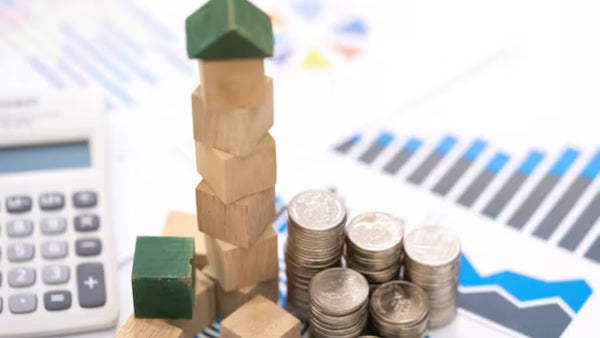 Gobierno colombiano incumpliría regla fiscal en 2024, según análisis del CARF