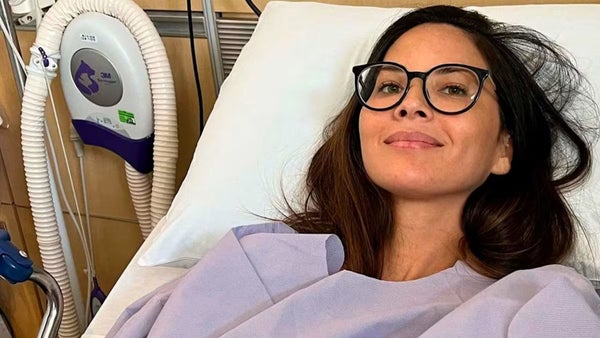 Olivia Munn revela, tres días después de asistir a los Oscar, que se ha enfrentado a un 'cáncer agresivo' Olivia Munn revela, tres días después de asistir a los Oscar, que se ha enfrentado a un 'cáncer agresivo'