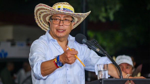 ¿Qué entiende Petro por Constituyente?