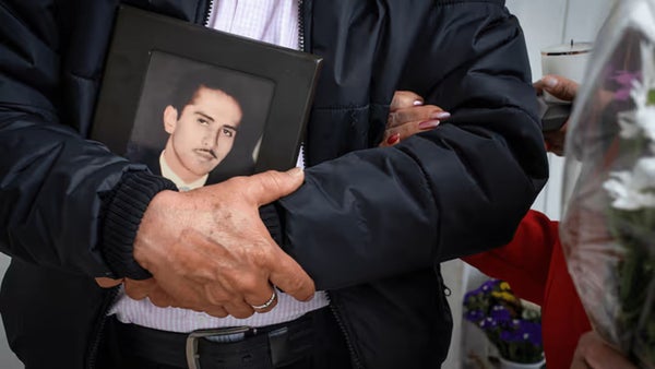 Entregan restos de víctima del asalto al Palacio de Justicia tras casi 40 años