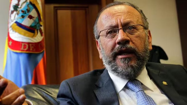 ¿Tumbaron nombramiento de Gómez Aranguren porque no iba "a hacer caso"?