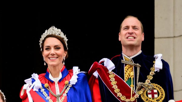 Los príncipes de Gales emiten nuevo comunicado tras revelación sobre cáncer de Kate Middleton Los príncipes de Gales emiten nuevo comunicado tras revelación sobre cáncer de Kate Middleton