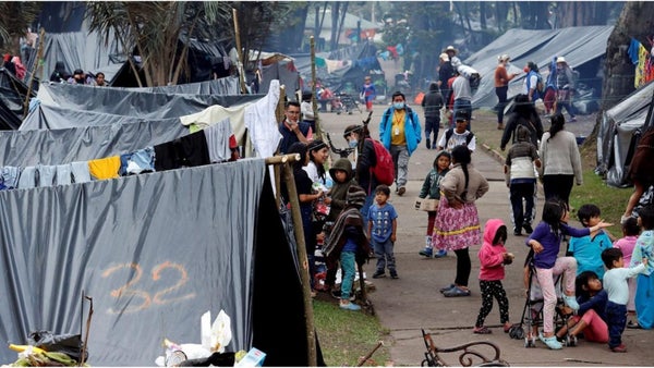 Más de 600 indígenas desplazados por enfrentamientos armados en Colombia