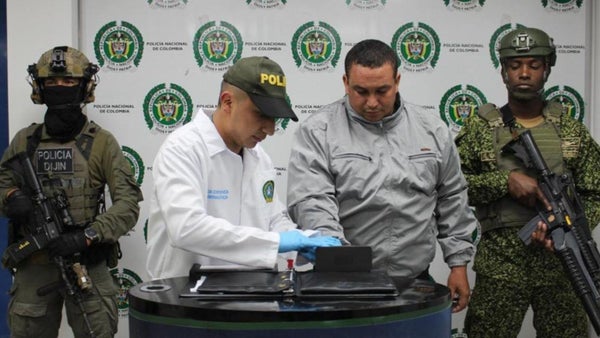 La Policía capturó a un guerrillero que le robó 10 millones de dólares a 'Iván Mordisco'