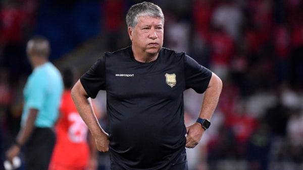 'Bollillo' Gómez y su segundo fracaso en línea, saldría de Águilas Doradas