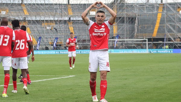 Independiente Santa Fe brilla en El Campín y vence a Patriotas de Boyacá