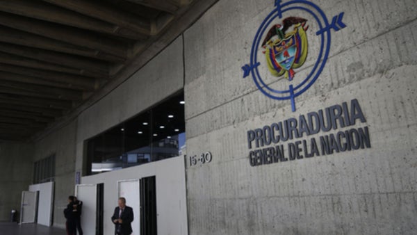 Procuraduría destituyó e inhabilitó por 12 años a funcionario de Migración Colombia por agresión física Procuraduría destituyó e inhabilitó por 12 años a funcionario de Migración Colombia por agresión física