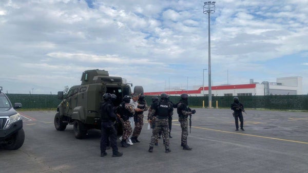 Ecuador tomó por asalto la embajada de México y arrestó al exvicepresidente Glas después de recibir asilo Ecuador tomó por asalto la embajada de México y arrestó al exvicepresidente Glas después de recibir asilo