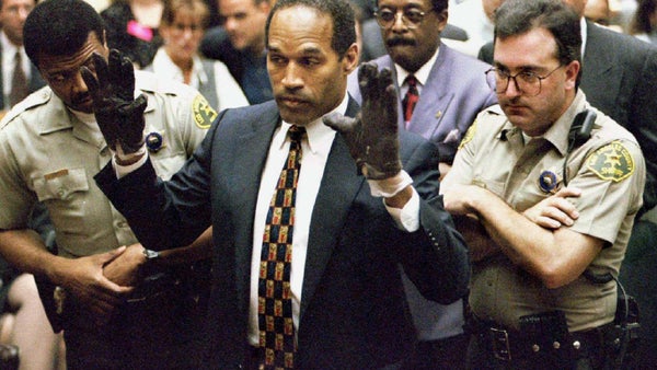 O.J. Simpson, una vida de triunfos, procesos judiciales y crímenes