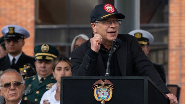 Día cívico en Colombia: lluvia de críticas a Petro por la decisión que coincide con su cumpleaños y el aniversario de la creación del M-19