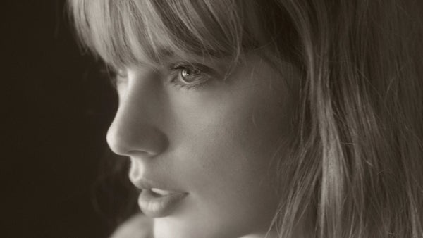 'The Tortured Poets Department': Taylor Swift convierte su ruptura en un disco doble y terapéutico