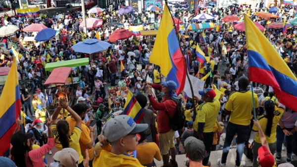 En imágenes: avanza la marcha del 21 de abril En imágenes: avanza la marcha del 21 de abril