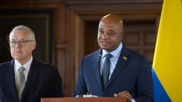 El líder chavista Diosdado Cabello acusa al canciller colombiano de "trabajar" para EE.UU.