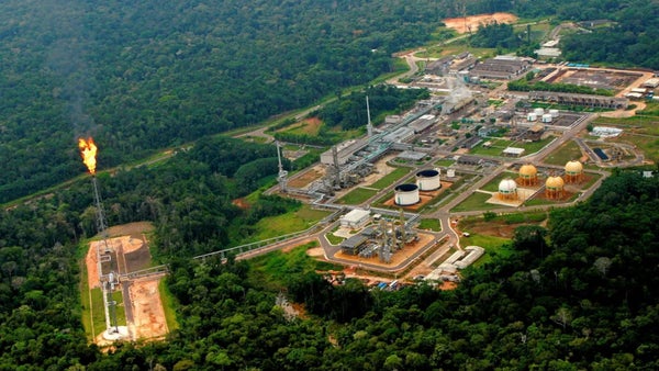 Mientras Lula habla de protección a la Amazonía, Petrobras recibe más licencias para sacar más petróleo en ella