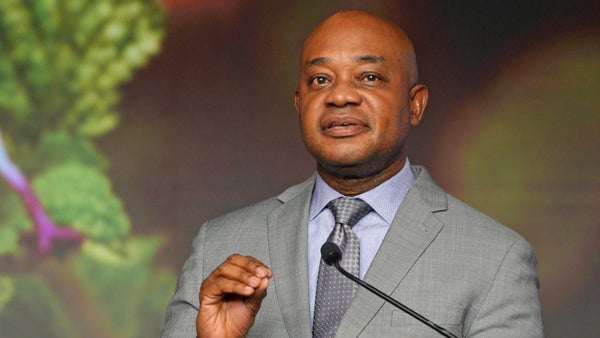 Colombia dice que en un año debe tener negociado tratado con Nicaragua por fallo de la CIJ