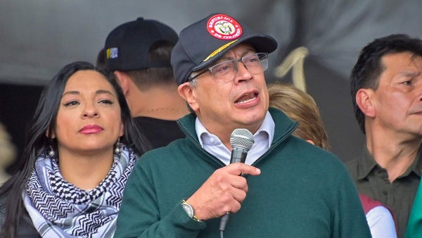 ”La orden es neutralizar al EMC en el Cauca y el Valle”: Petro tras atentados en Popayán y Jamundí