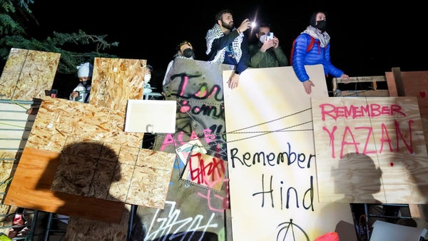 El artista estadounidense Macklemore elogia a los estudiantes pro Palestina y dice que no votará a Biden El artista estadounidense Macklemore elogia a los estudiantes pro Palestina y dice que no votará a Biden