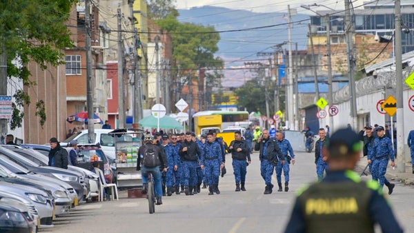 Disturbios en la cárcel Modelo de Bogotá: Amotinamiento en pabellones 4 y 5