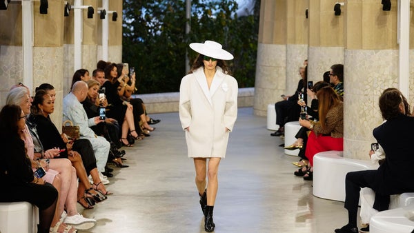 La 'maison' francesa de moda Louis Vuitton presenta en Barcelona su colección 'Crucero 2025'