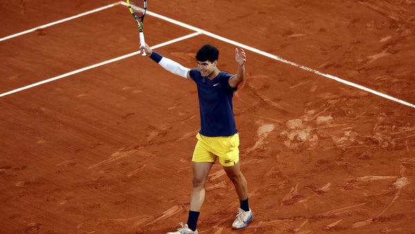 Alcaraz y Sinner se enfrentan en una semifinal de infarto en Roland Garros