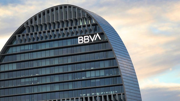 El BBVA mejora su proyección de crecimiento de la economía colombiana y la sitúa en 1,8 % El BBVA mejora su proyección de crecimiento de la economía colombiana y la sitúa en 1,8 %