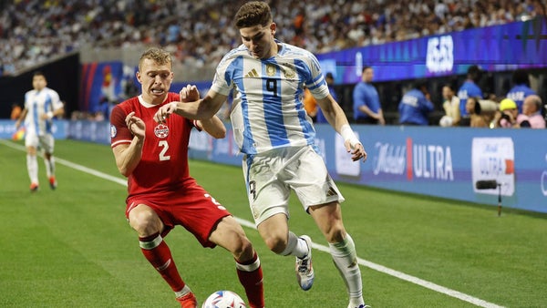 Debut y victoria de Argentina frente a Canadá