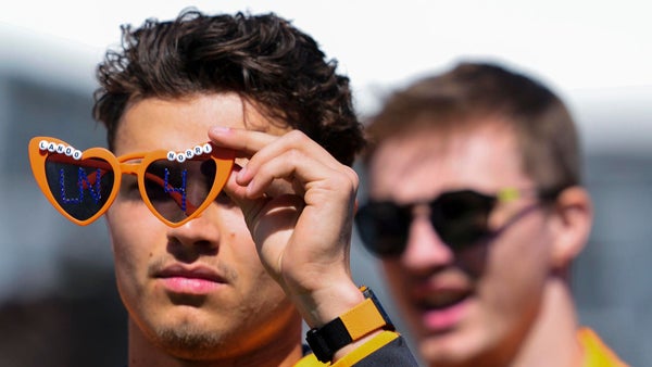 Norris lidera el primer libre de Montmeló, que Sainz concluye tercero