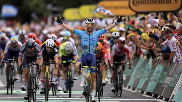 Mark Cavendish hace historia en el Tour de Francia Mark Cavendish hace historia en el Tour de Francia