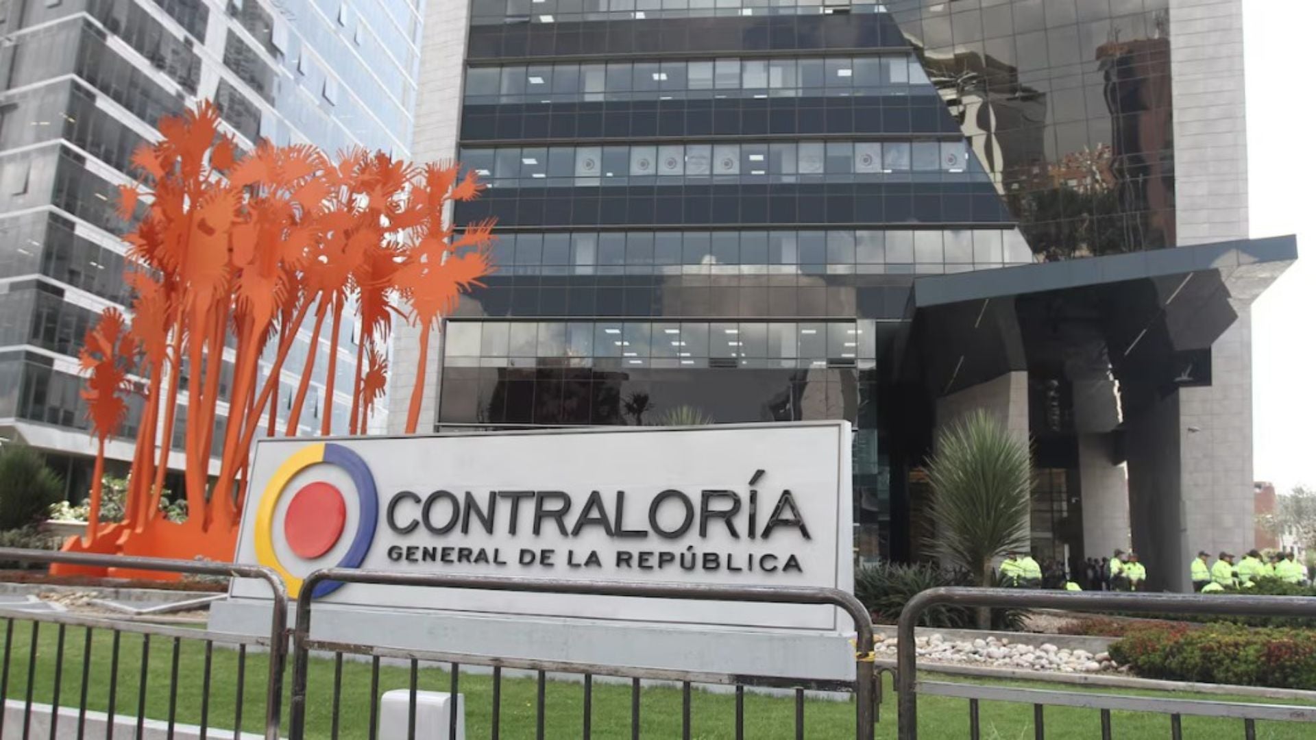 Contraloría / concurso / empleo / mérito / Revista Alternativa