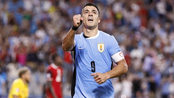 Luis Suárez dice adiós a la selección de Uruguay