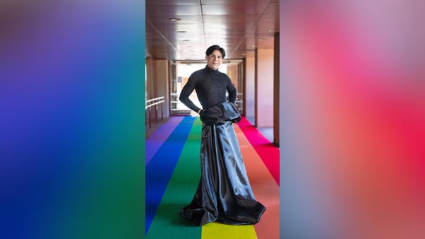 Zantiago Vanegas, el diseñador colombiano que conquista a la élite italiana Zantiago Vanegas, el diseñador colombiano que conquista a la élite italiana