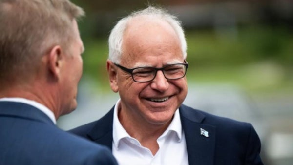 Kamala Harris elige a Tim Walz como candidato a vicepresidente para elecciones de EE.UU