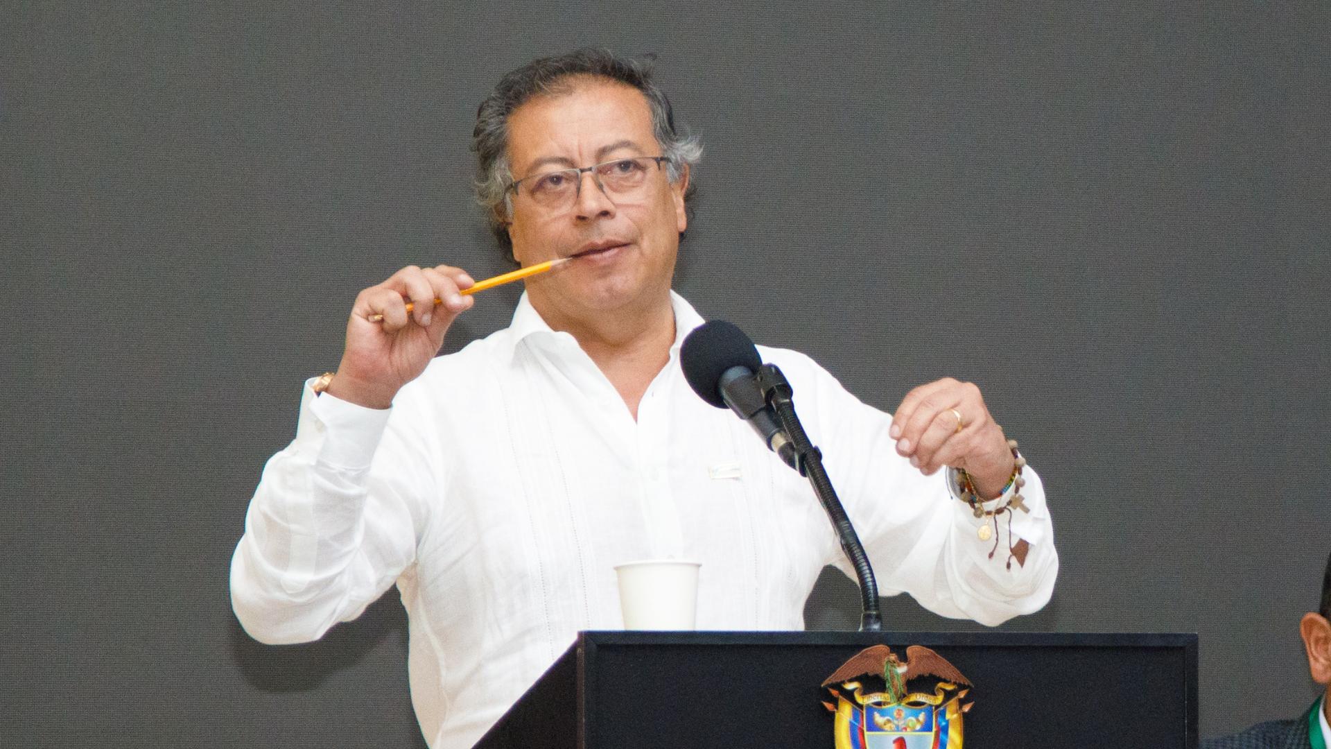 Gustavo Petro 4 Gustavo Petro/ presidente Petro/ Colombia/ Pacto Historico/ Revista Alternativa/presidente de colombia