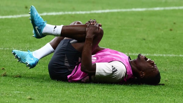 Camavinga estará de baja varias semanas por un esguince de ligamento de la rodilla Camavinga estará de baja varias semanas por un esguince de ligamento de la rodilla