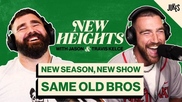 Los Kelce se anotan un 'touchdown' con su podcast, firman contrato por más de 100 millones de dólares