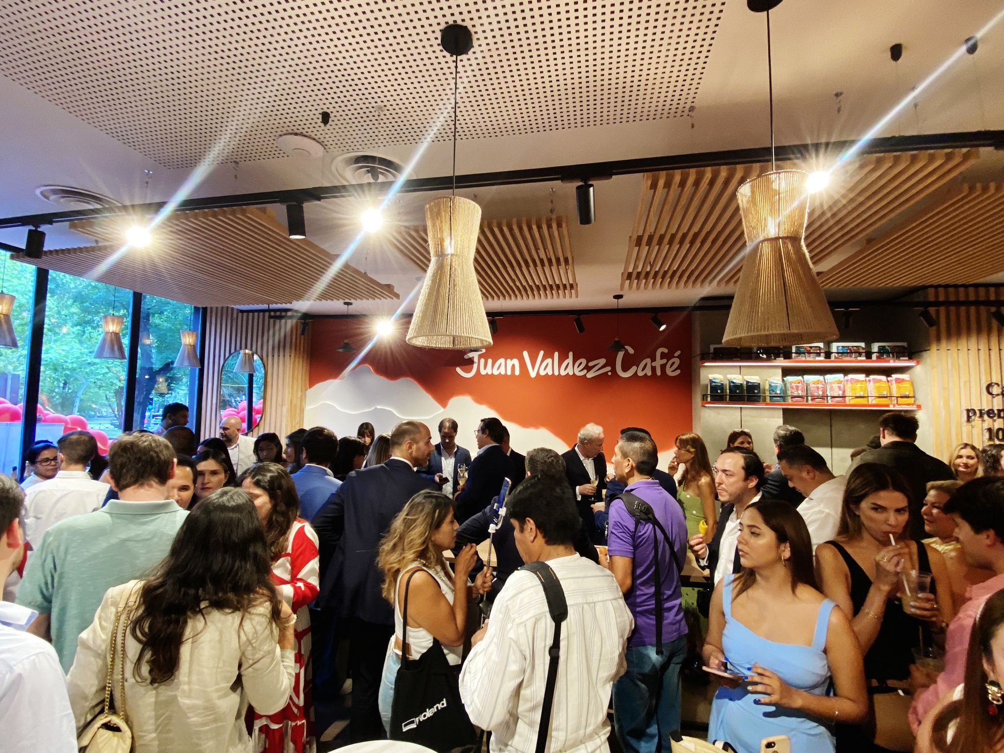 Juan Valdez//España//Madrid//Gastronomía//Cafe//Revista Alternativa.