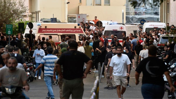 Hezbollah y el gobierno libanés acusan a Israel de la explosión masiva de buscapersonas Hezbollah y el gobierno libanés acusan a Israel de la explosión masiva de buscapersonas