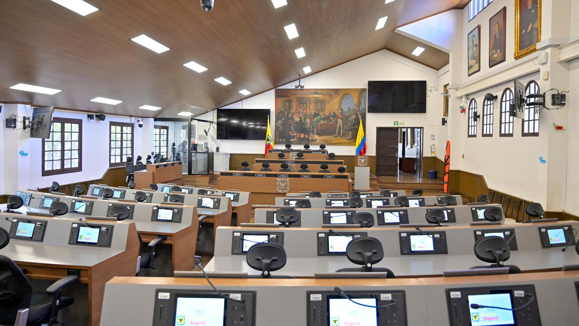 Revista Alternativa / Noticias Caracol / RCN / WRadio / Caracol Radio / Redmas / lafm / Revista Semana / Infobae