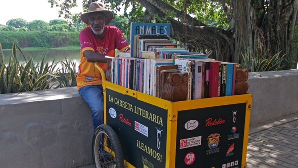 El viaje de un librero llamado Martín Murillo El viaje de un librero llamado Martín Murillo