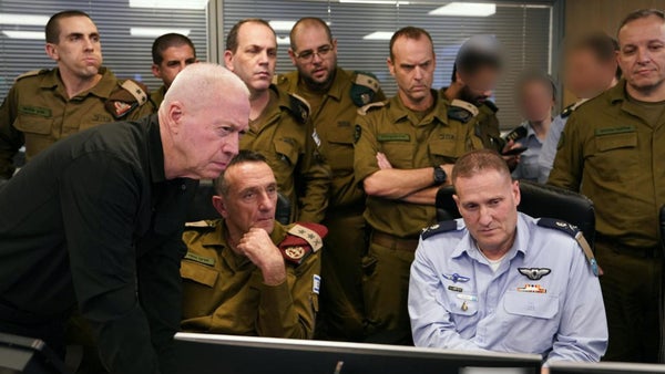 El silencio iraní ante la invasión de Líbano por parte de Israel