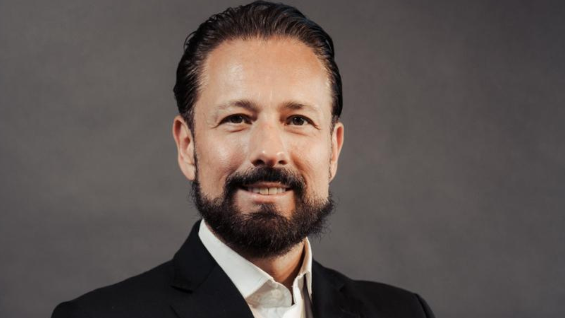 Diseño sin título.zip - 81 Panduit//Aliados Alternativa//Estilo de Vida//Panduit//Tecnología//Gobierno//Seguridad cibernética