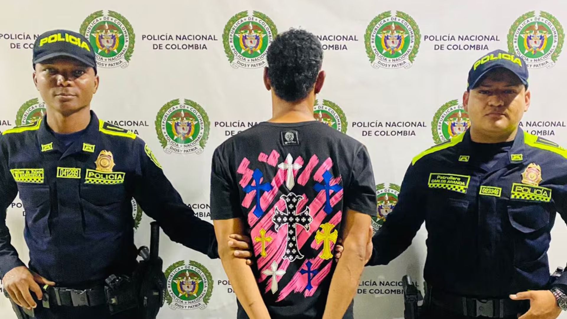 Revista Alternativa / Noticias Caracol / RCN / WRadio / Caracol Radio / Redmas / lafm / Revista Semana / Infobae