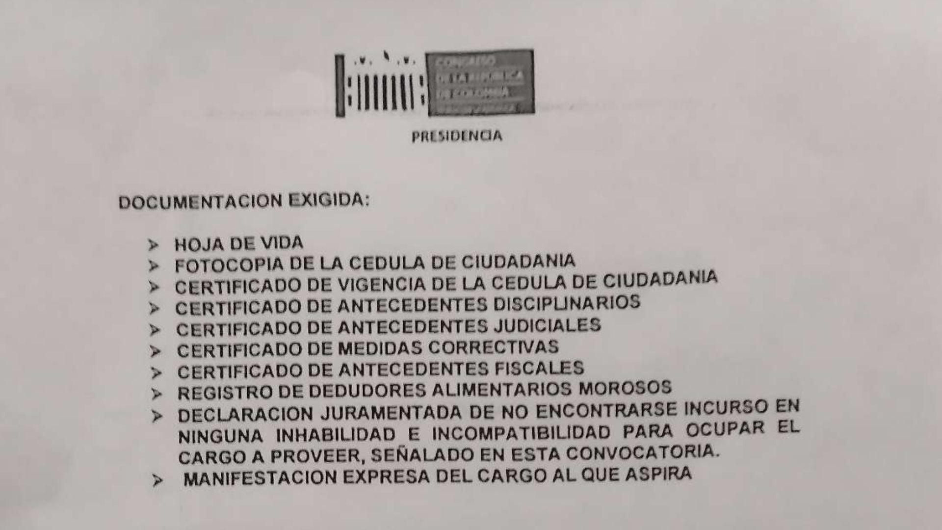 Secretario general del Senado/ Revista Alternativa / Noticias Caracol / RCN / WRadio / Caracol Radio / Redmas / lafm / Revista Semana / Infobae
